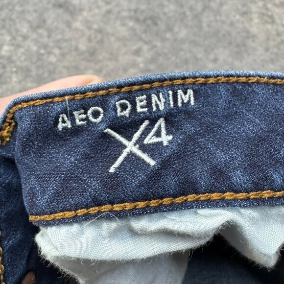 American Eagle Jeans Womens 8 Long Jegging 360 Super Stretch Distressed Skinny - Picture 8 of 13